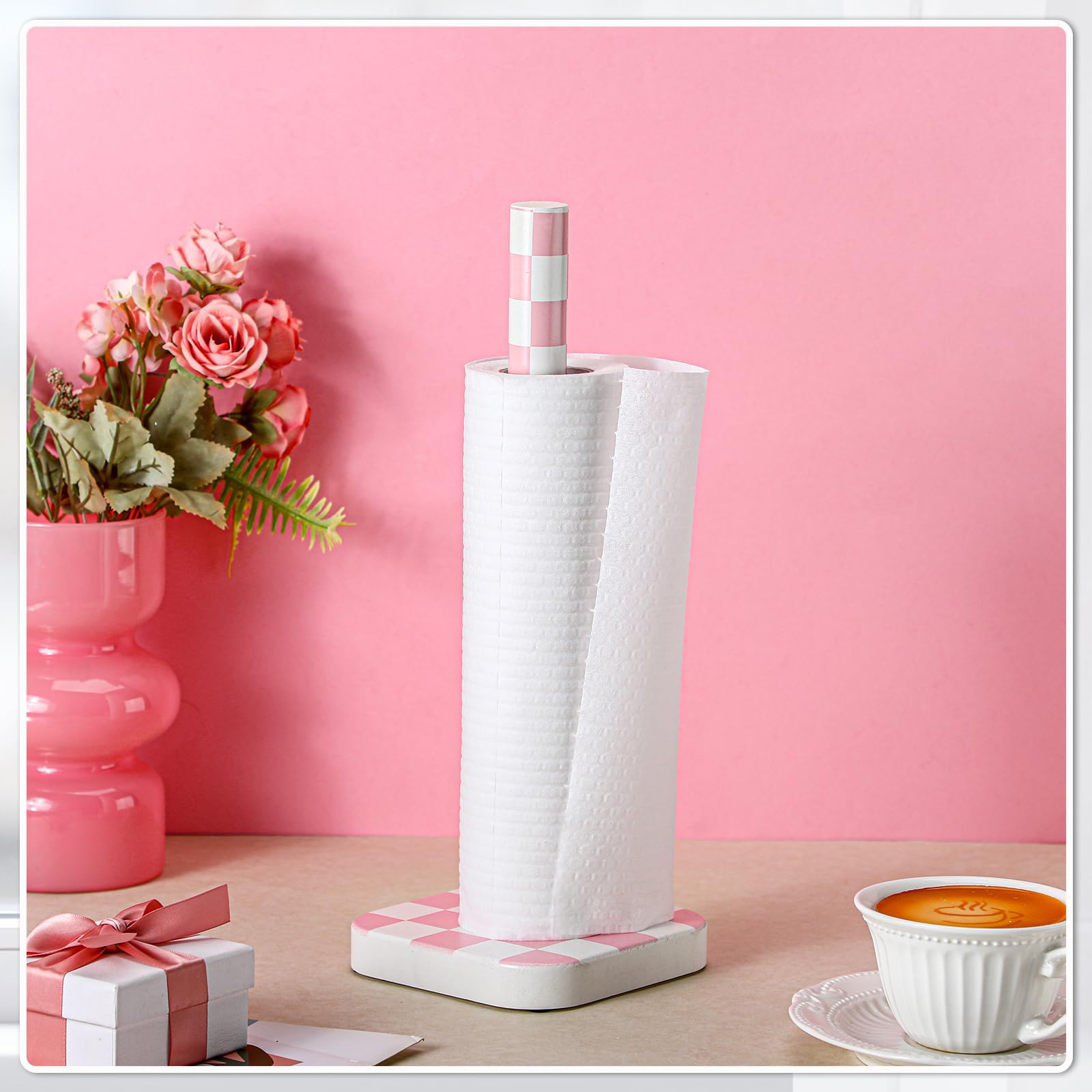 チェッカーパターン ペーパータオルホルダー Amazon.com - Teenyyou Pink Checkerboard Paper Towel Holder